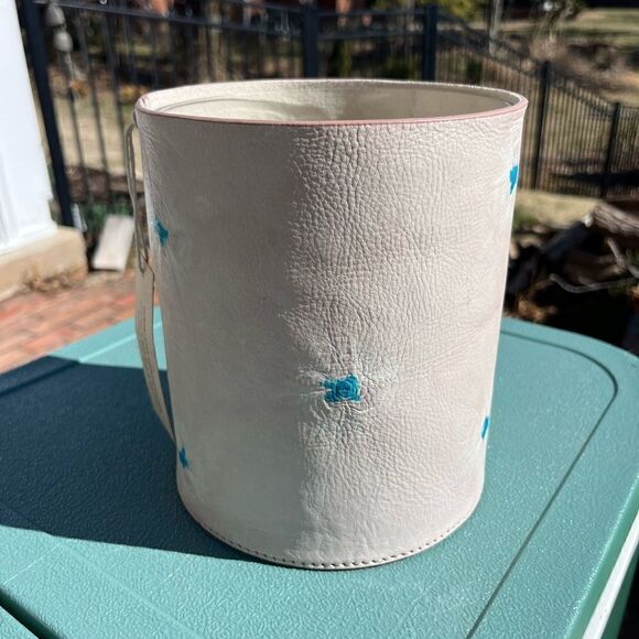 Anthropologie Japanese Shibori Leather Vase NWT - Picture 5 of 8